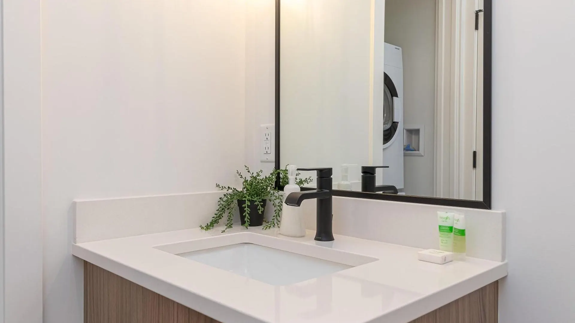 New Listing In Ironworks Building Victoria Apartment Canada
