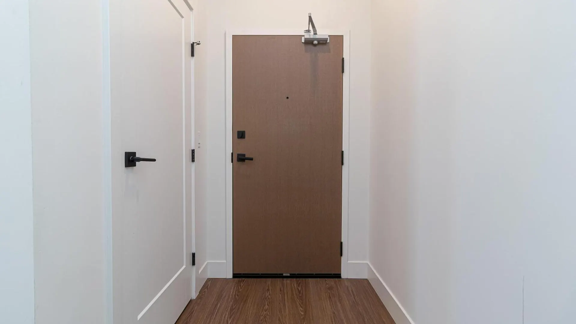 New Listing In Ironworks Building Victoria Apartment Canada